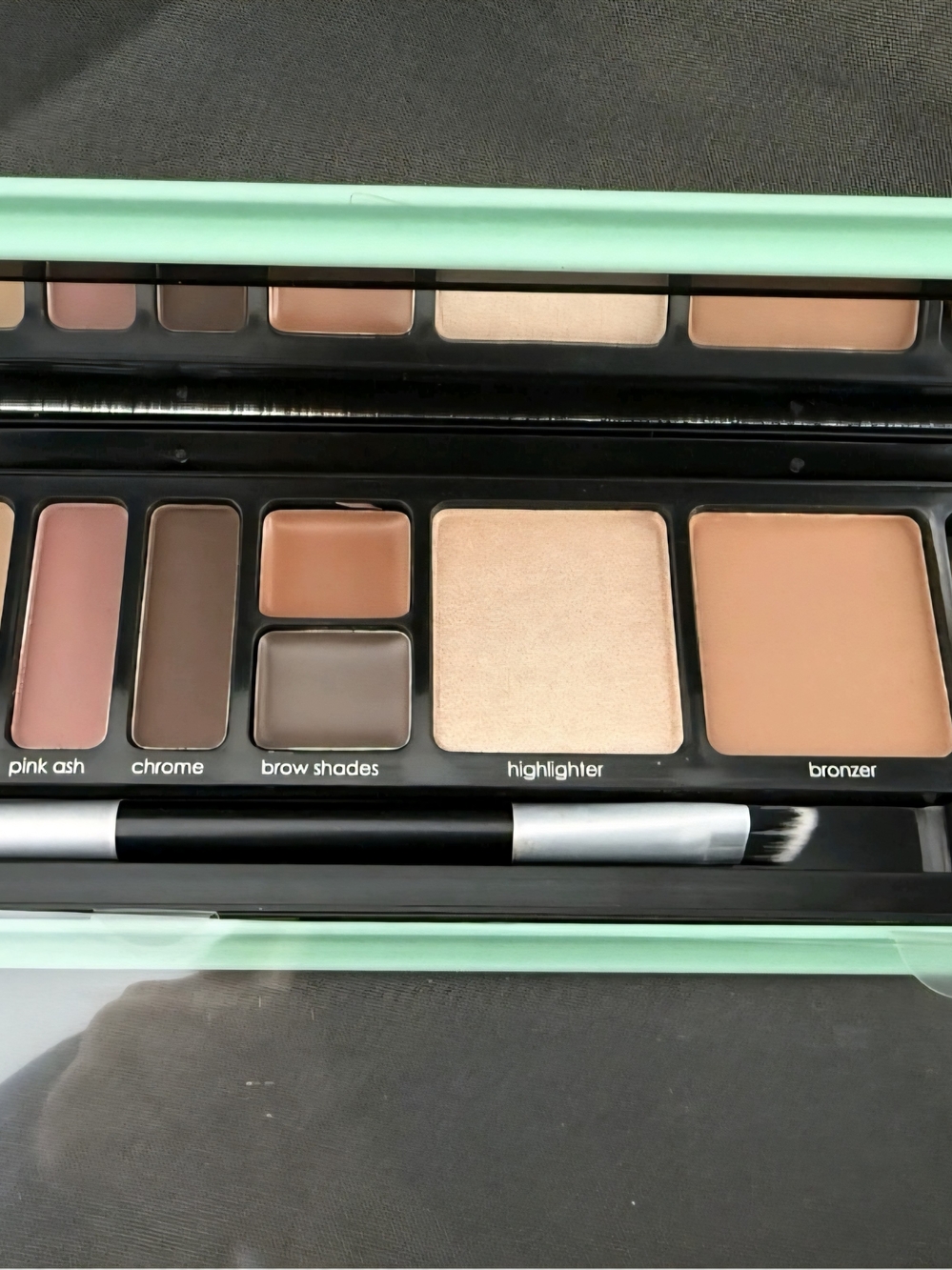 Profusion Cosmetics Face Palette - Natural & Night Shades (Mint Packaging) - Picture 2 of 2
